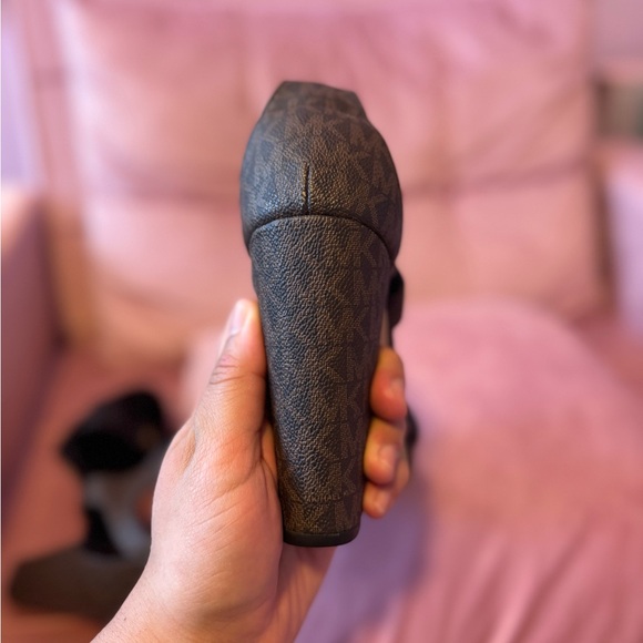 Michael Kors platform heels - Picture 6 of 10